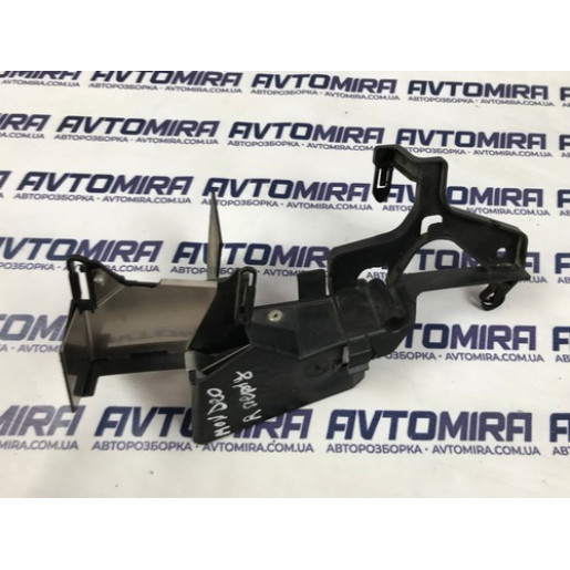 Кронштейн замка двері передньої правої Ford Mondeo 4 2007-2014 7S71A219A64BJ